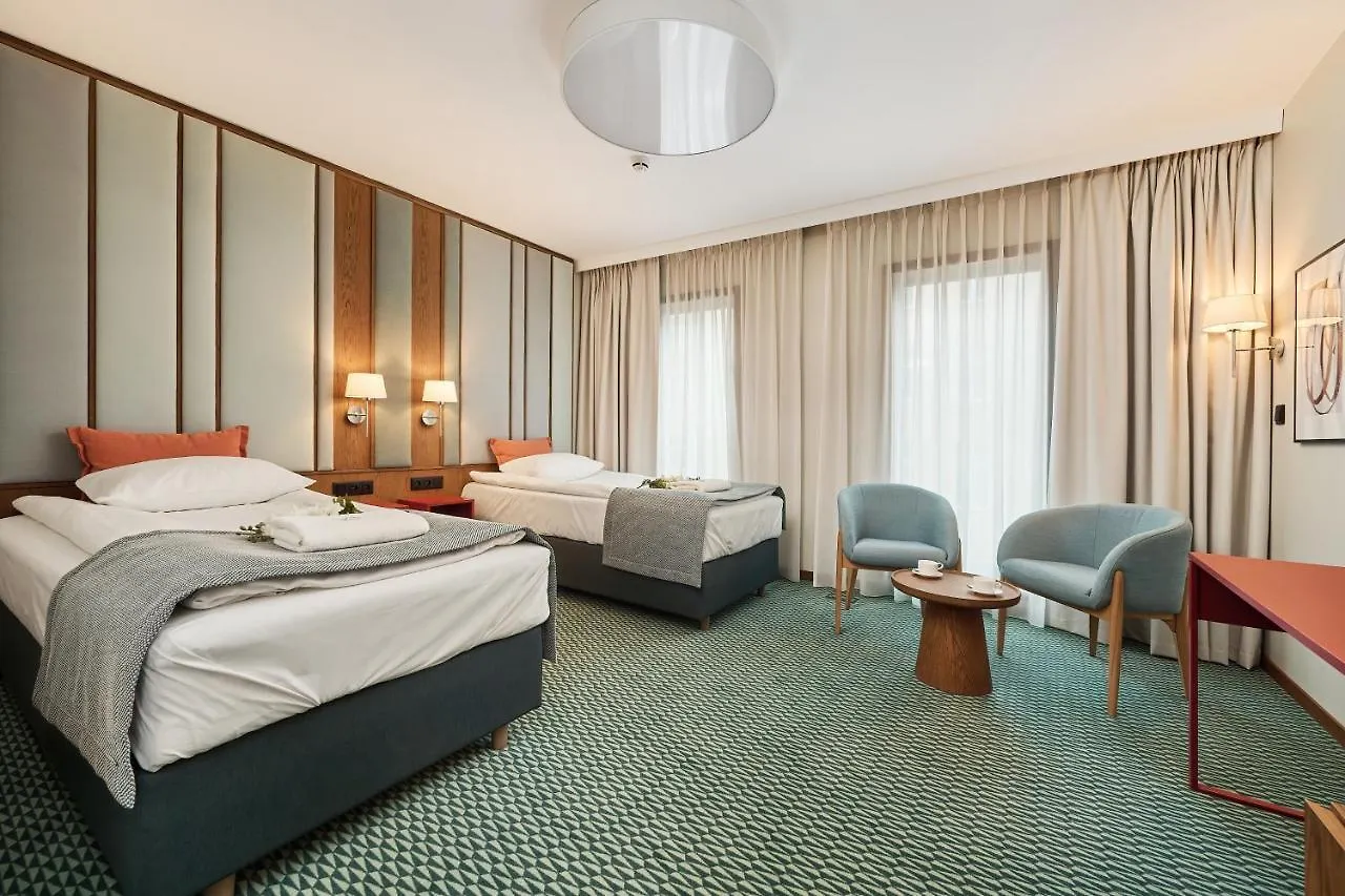 Gwarna Aparthotel City Center Wroclaw By Noclegi Renters 0*,